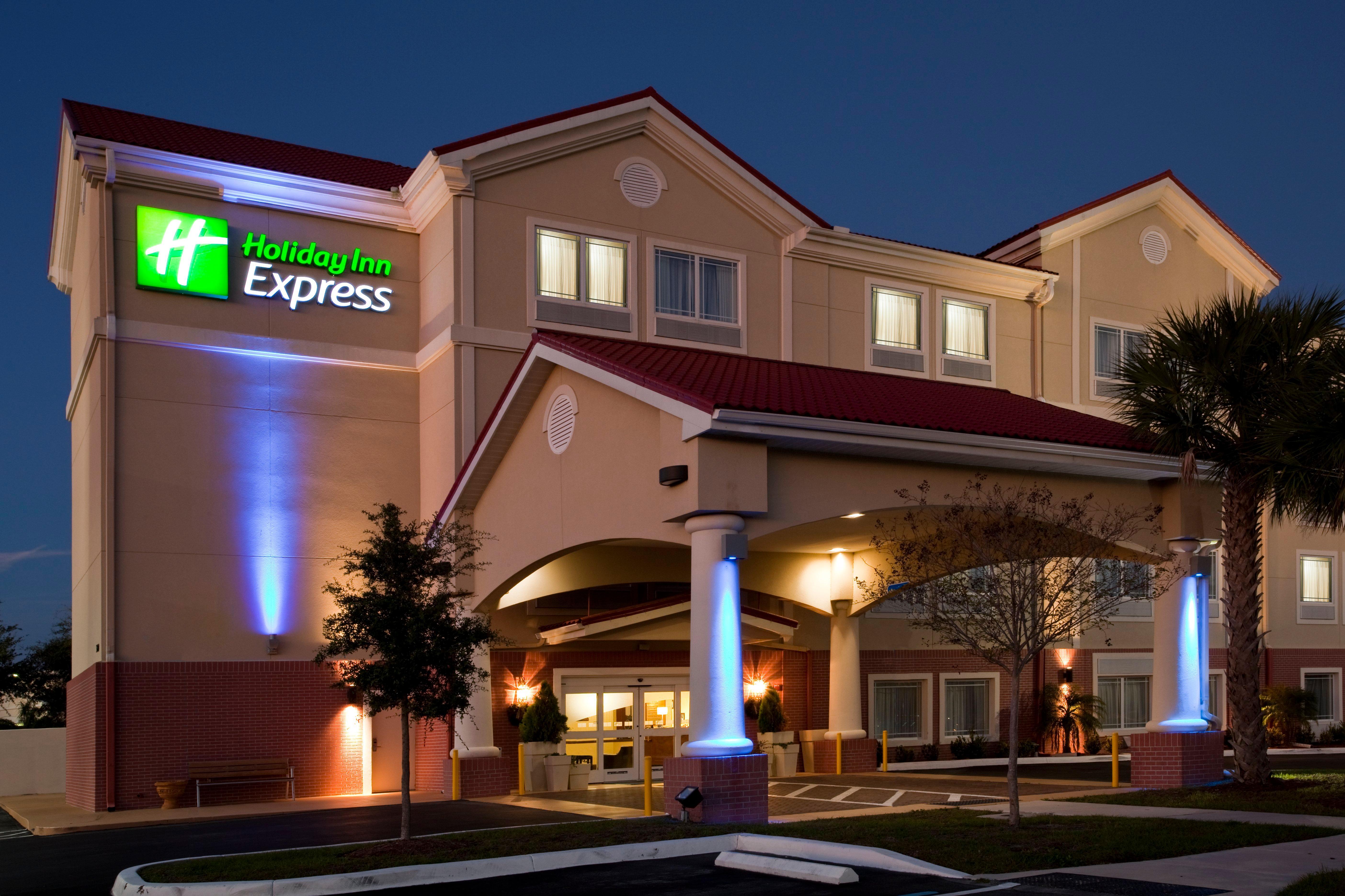 Holiday Inn Express Venice By Ihg Exterior foto